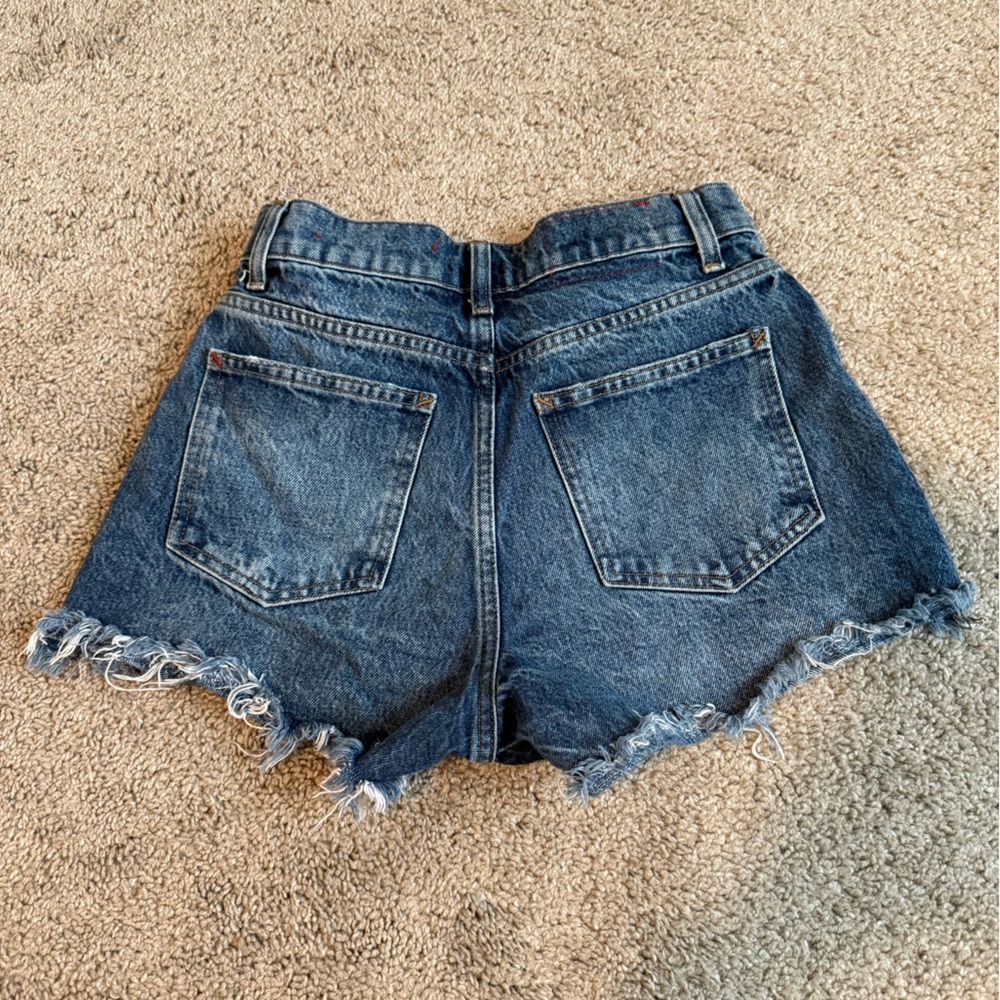 Women’s Marine Layer Denim Blue Shorts - Picture 2 of 8